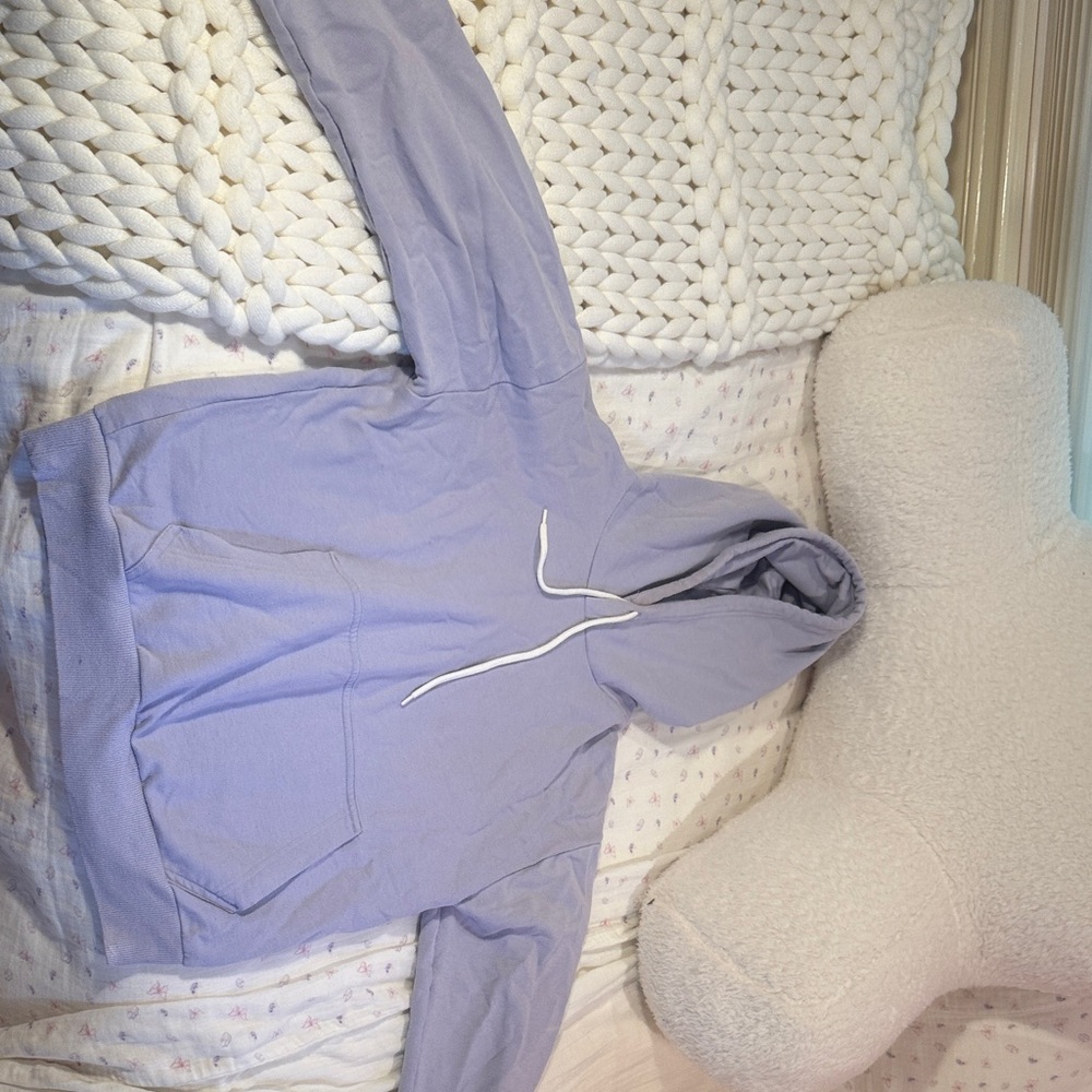Aritzia Sunday Best Lavender Hoodie with White Drawstrings